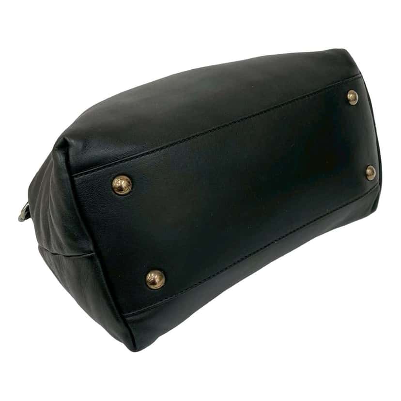 Salvatore Ferragamo Leather Vara Bow Shoulder Bag Black Leather Very good condition - Inside View