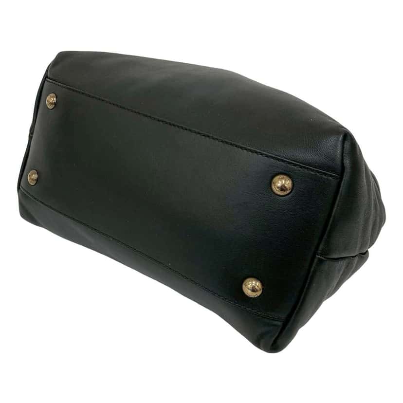 Salvatore Ferragamo Leather Vara Bow Shoulder Bag Black Leather Very good condition - Model View