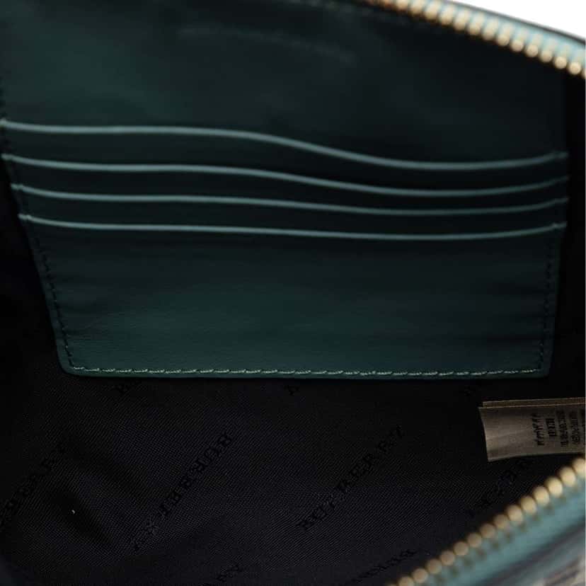 Burberry Haymarket Check Coated Canvas Peyton Crossbody Brown Canvas Very good condition - Model View