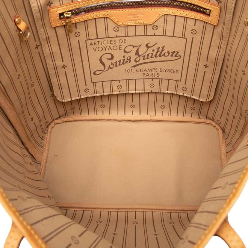 Louis Vuitton Monogram Neverfull MM Brown Very good condition - Model View