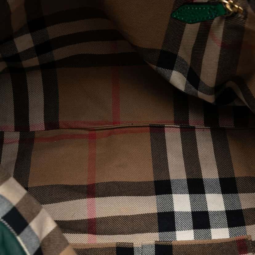 Burberry Leather Big Crush Convertible Tote Green Leather Very good condition - Model View