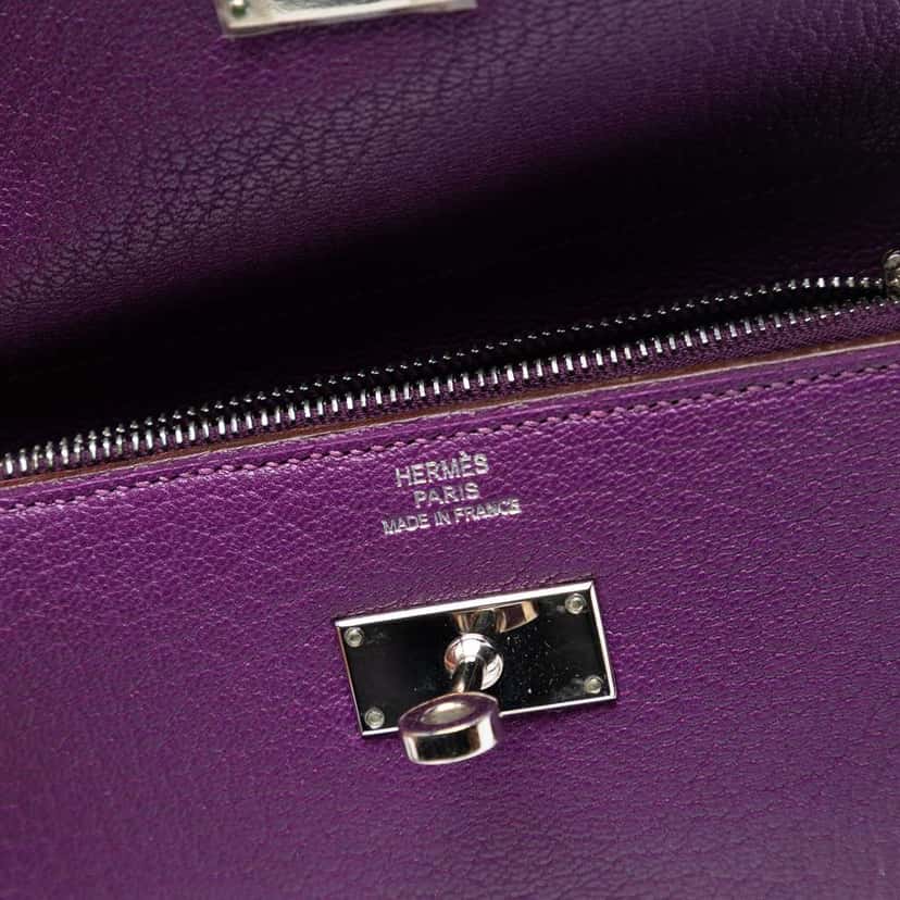 Hermès Medium Chevre Mysore Kelly Wallet Purple Leather Very good condition - Box View