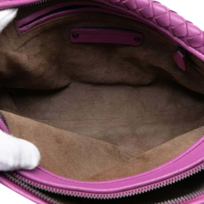 Bottega Veneta Nappa Intrecciato Nodini Double Zip Crossbody Purple Leather Very good condition - Model View