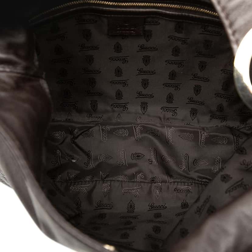 Gucci Guccissima Trimmed Leather Charlotte Crossbody Brown Leather Good condition - Model View