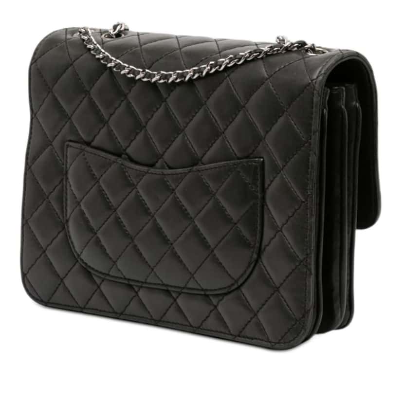Chanel Medium Quilted Lambskin Clams Pocket Flap Black Leather Good condition - Back View