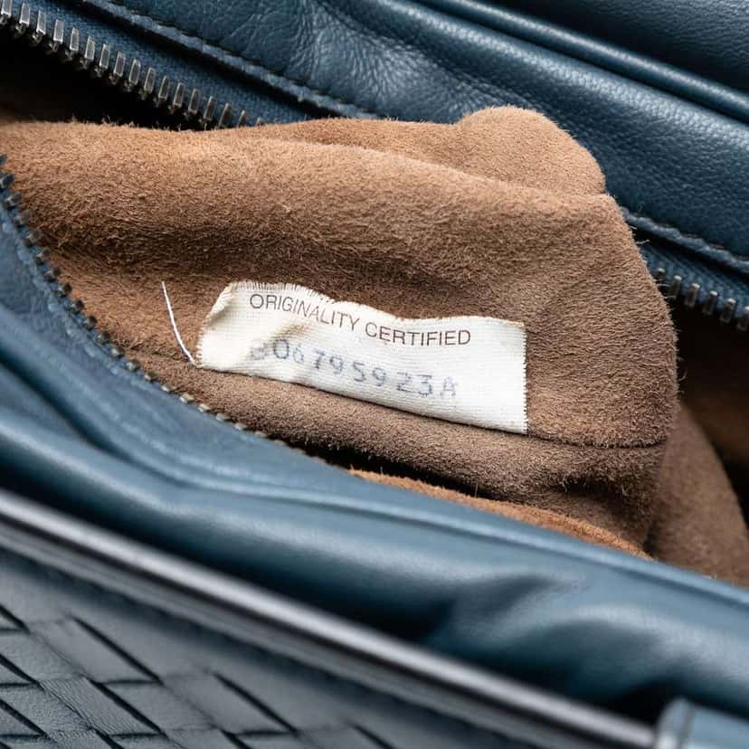 Bottega Veneta Nappa Intrecciato Belt Flap Camera Bag Blue Leather Good condition - Box View