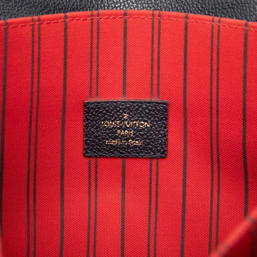 Louis Vuitton Monogram Empreinte Pochette Metis Blue Leather Good condition - Box View