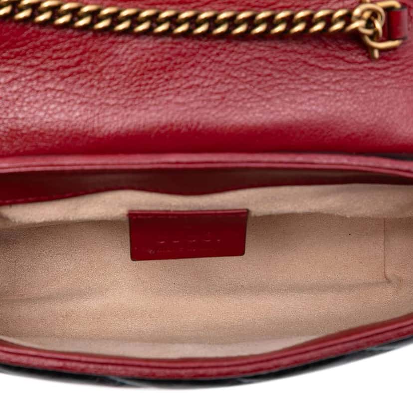 Gucci Super Mini GG Marmont Matelasse Leather Torchon Flap Crossbody Black Leather Good condition - Model View