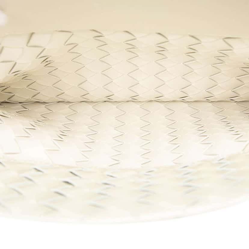 Bottega Veneta Brushed Calfskin Intrecciato Cradle Fold Over Shoulder Bag White Leather Good condition - Model View