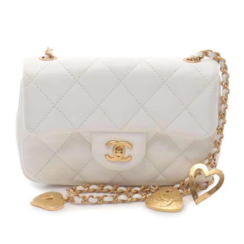 Chanel Mini Rectangular Quilted Lambskin Heart Charms Flap White Leather Very good condition - Front View