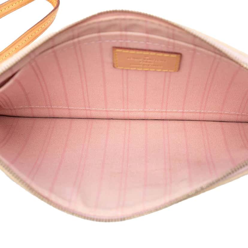 Louis Vuitton Damier Azur Neverfull MM Pouch White Good condition - Model View