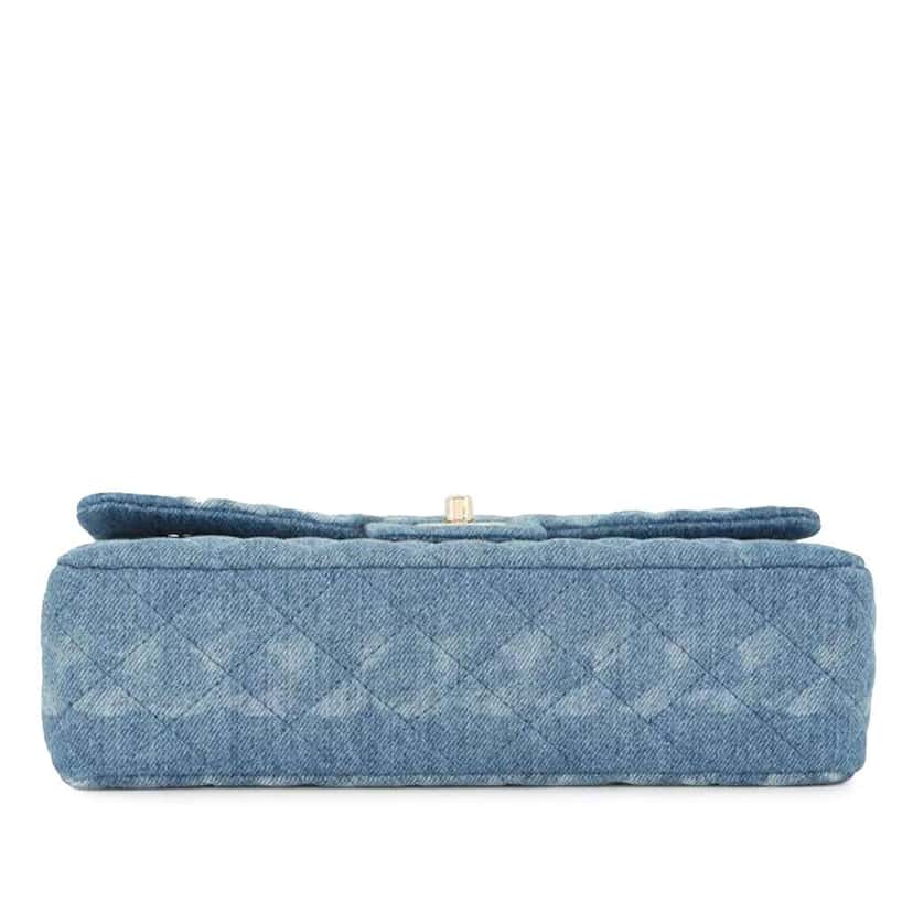 Chanel Medium Classic Washed Denim Double Flap Blue Denim Very good condition - Inside View