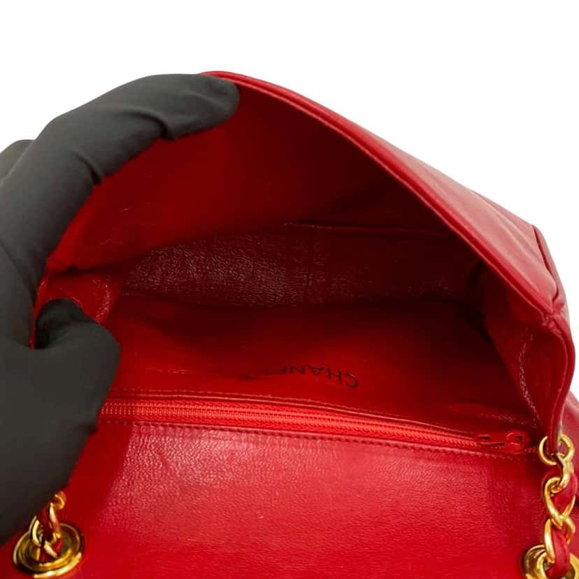 Chanel CC Lambskin Full Flap Red Leather Very good condition - Inside View