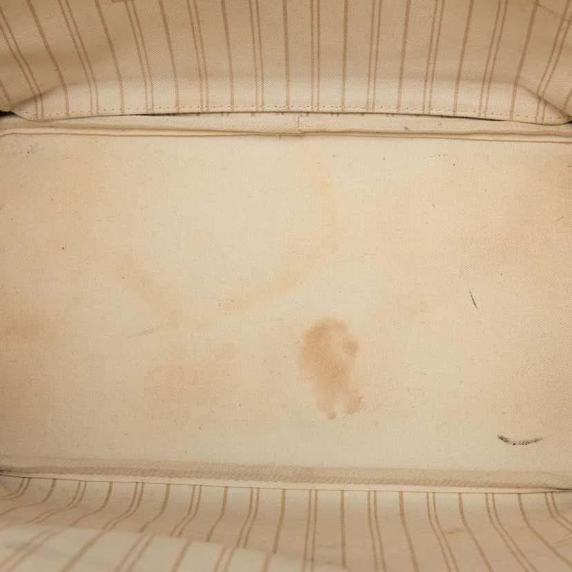 Louis Vuitton Damier Azur Neverfull MM White Very good condition - Model View