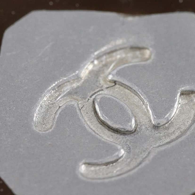 Chanel Silver Plated Brass and Acrylic CC Pendant Necklace Silver Metal Very good condition - Box View