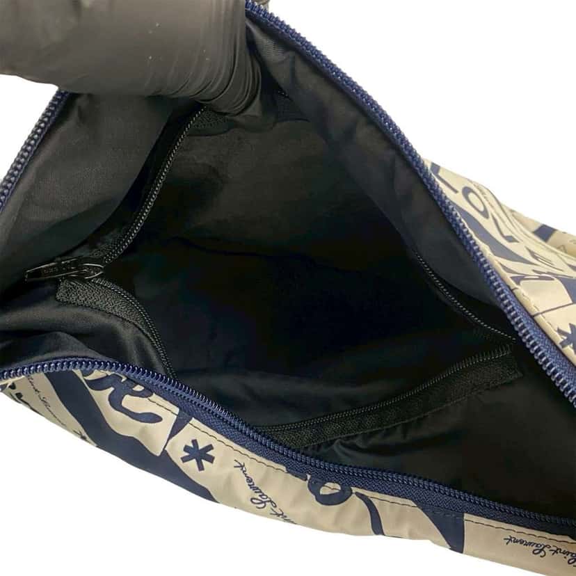 Saint Laurent Printed Nylon Love All Over Hobo Blue Very good condition - Model View