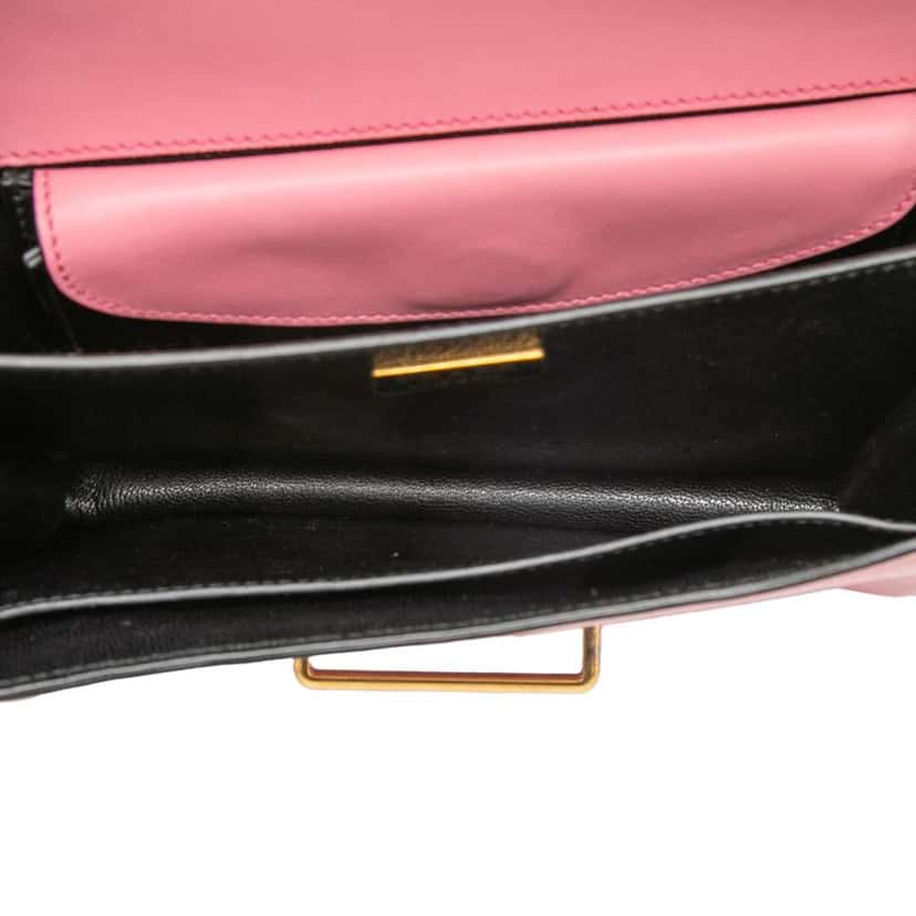 Prada Saffiano Trimmed City Calf Cahier Crossbody Pink Leather Very good condition - Model View