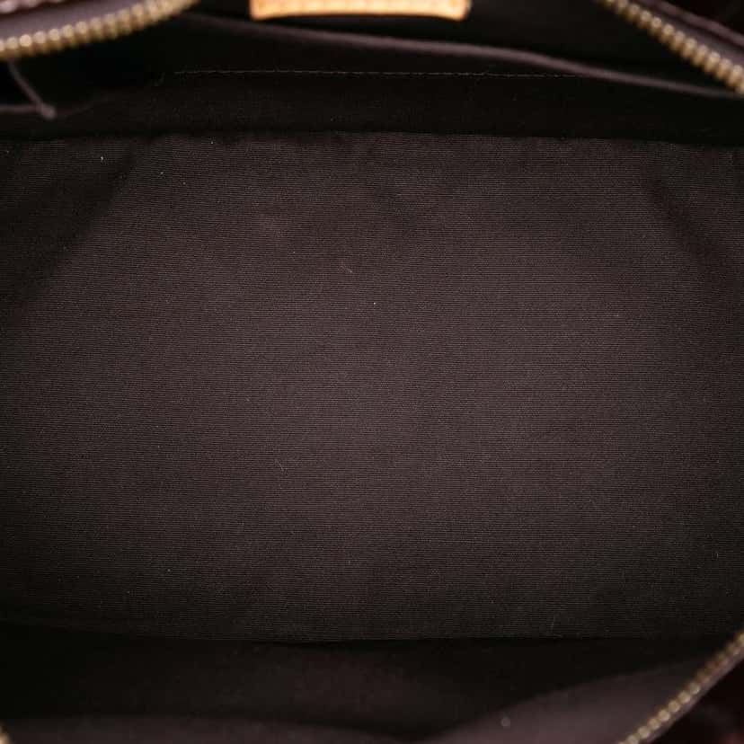 Louis Vuitton Monogram Vernis Summit Drive Purple Leather Very good condition - Model View