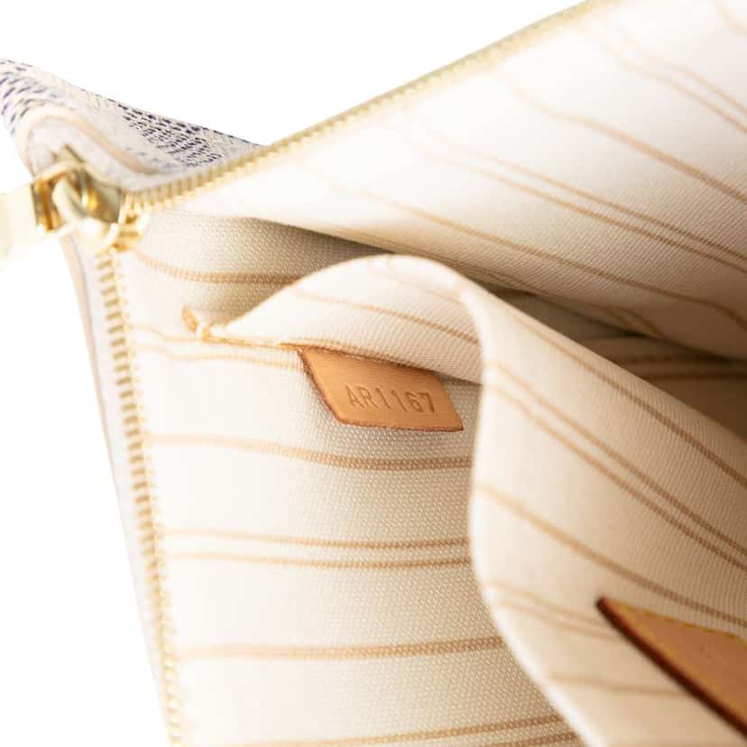 Louis Vuitton Damier Azur Neverfull MM Pouch White Very good condition - Box View