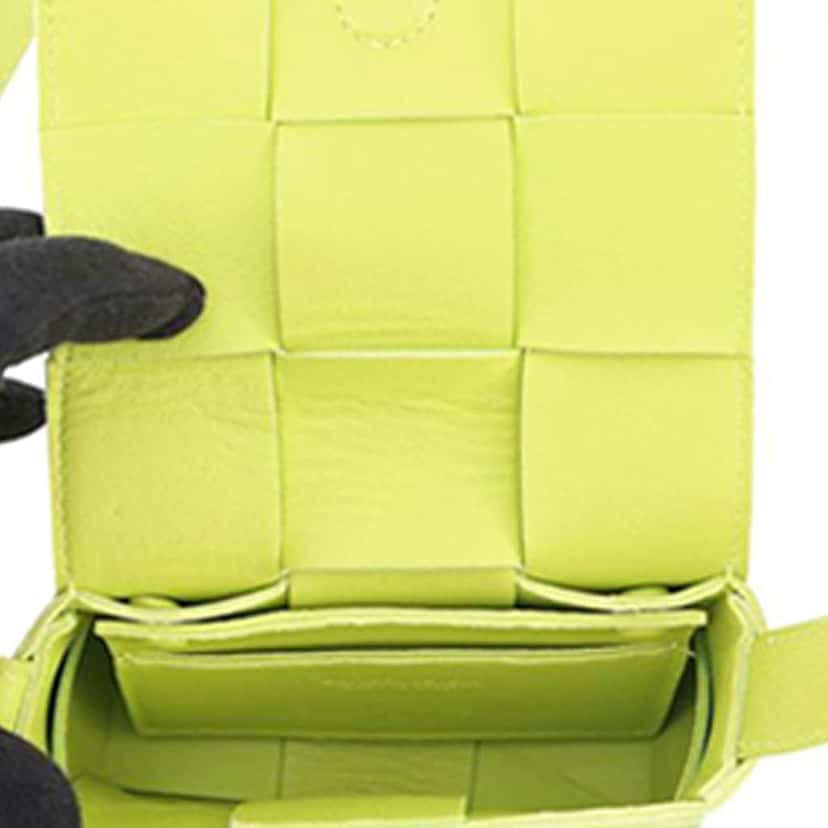 Bottega Veneta Extra Mini Nappa Maxi Intrecciato Cassette Crossbody Yellow Leather Good condition - Model View