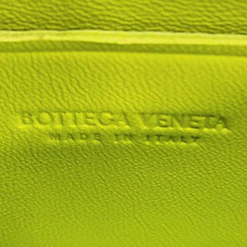 Bottega Veneta Extra Mini Nappa Maxi Intrecciato Cassette Crossbody Yellow Leather Good condition - Box View