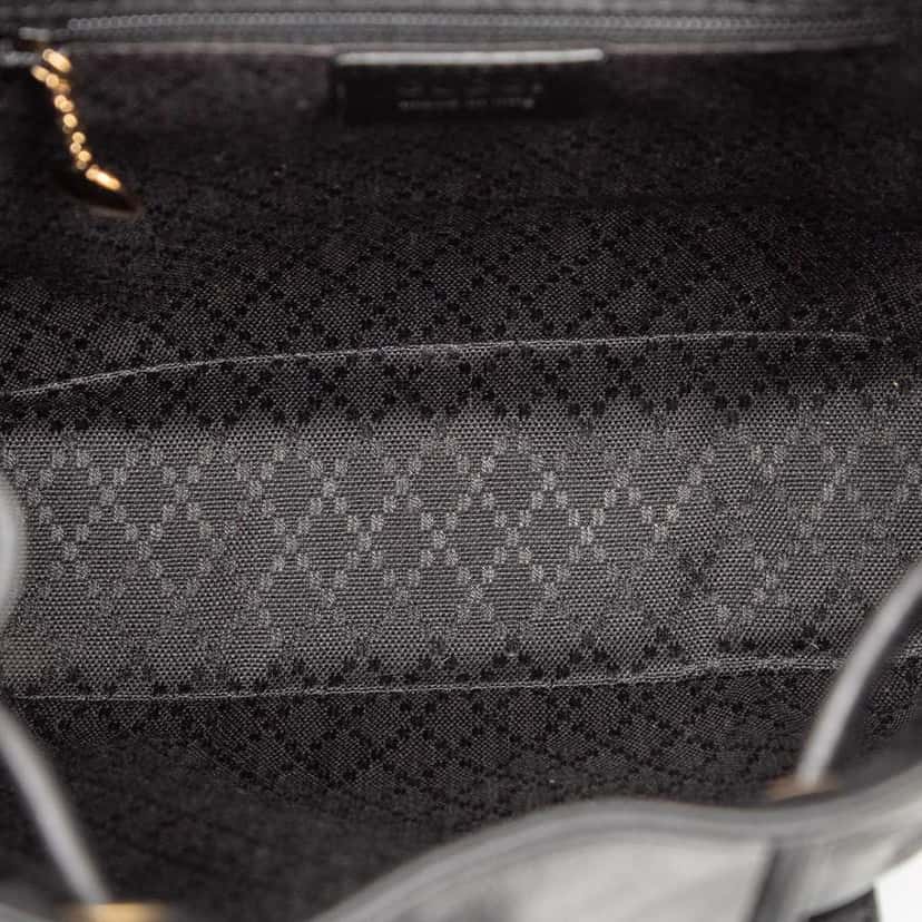 Gucci Leather Bamboo Backpack Black Leather Good condition - Model View