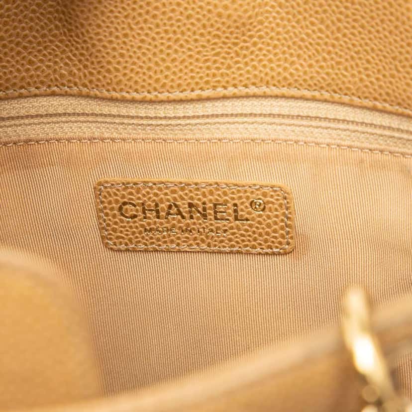 Chanel Caviar Petite Shopping Tote Brown Leather Very good condition - Box View