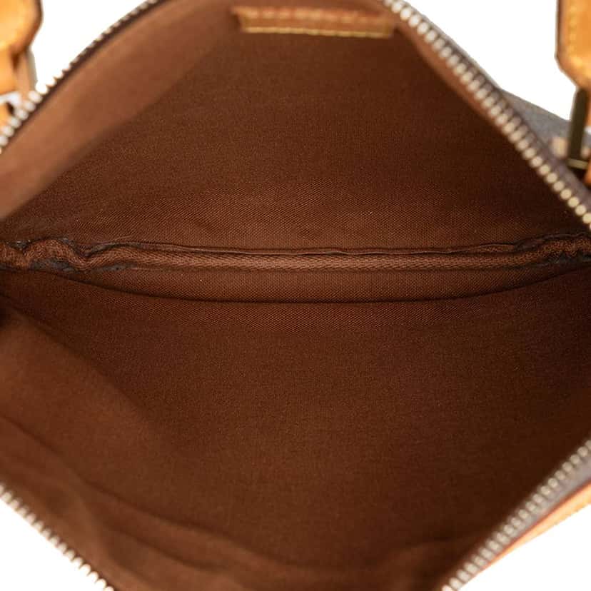 Louis Vuitton Monogram Bosphore Pochette Brown Very good condition - Model View