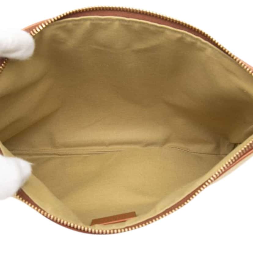 Gucci Canvas Interlocking G Web Clutch Brown Canvas Very good condition - Model View