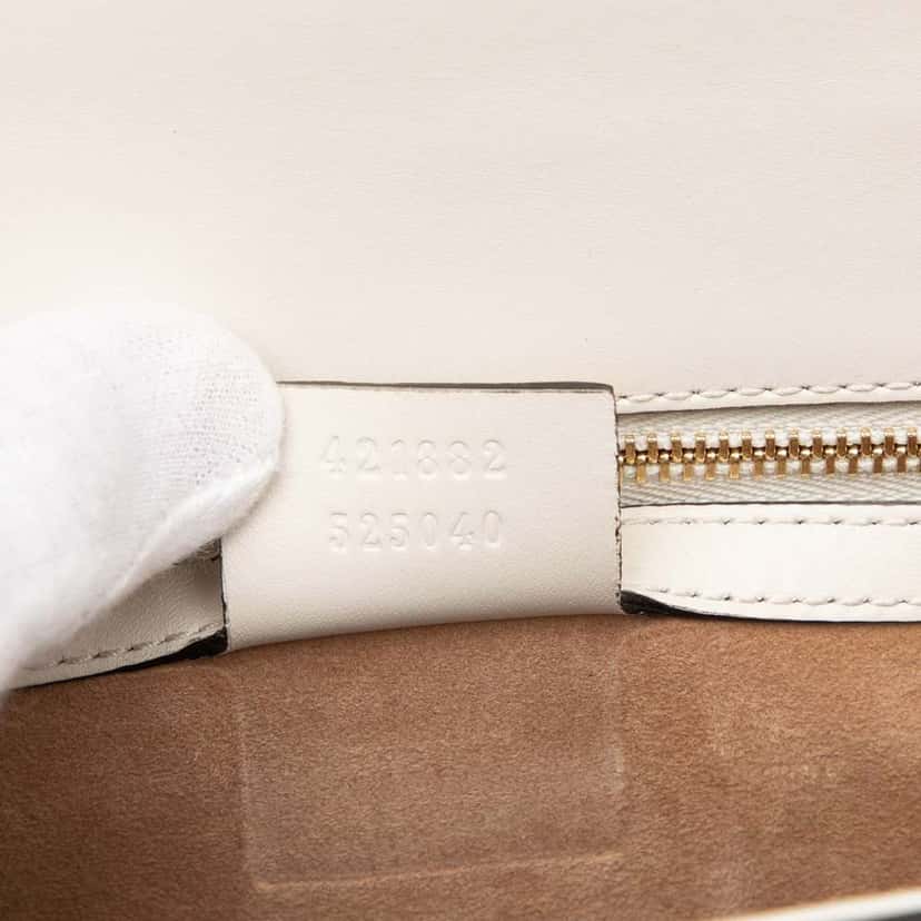 Gucci Small Leather Sylvie Web Satchel White Leather Very good condition - Box View