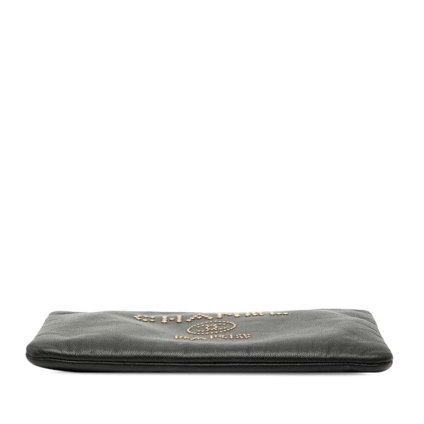 Chanel Medium Caviar Deauville Studded O Case Clutch Black Leather Very good condition - Inside View