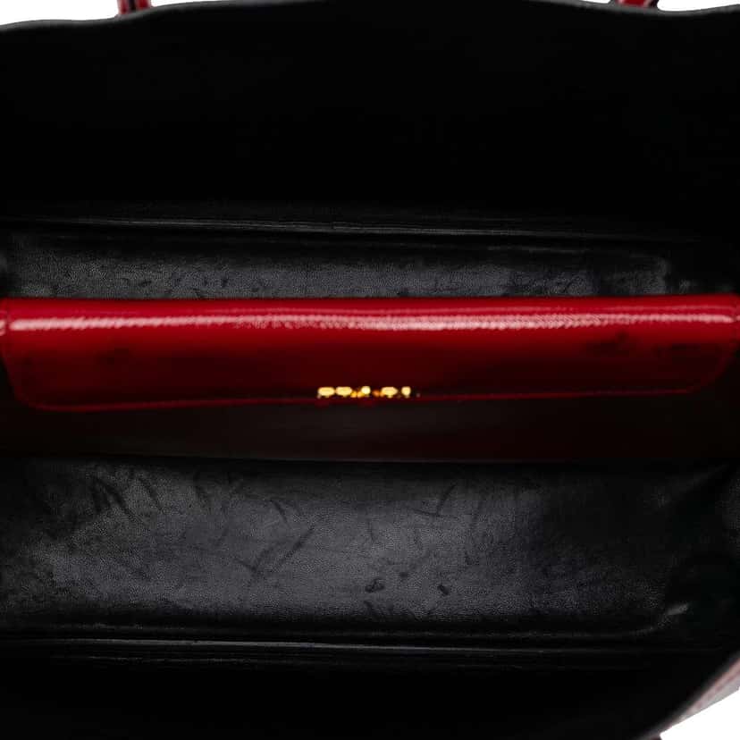 Prada Medium Saffiano Vernice Double Satchel Red Leather Good condition - Model View