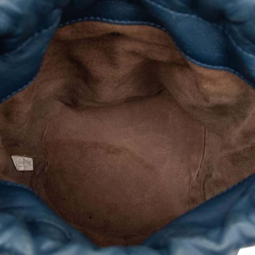 Bottega Veneta Nappa Intrecciato Bucket Blue Leather Good condition - Model View