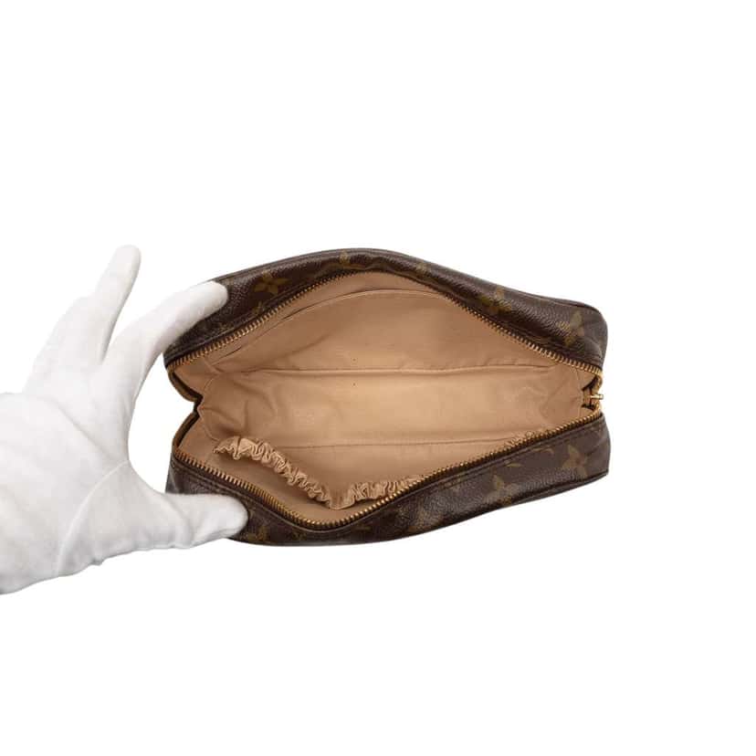 Louis Vuitton Monogram Trousse Toilette 23 Brown Good condition - Model View