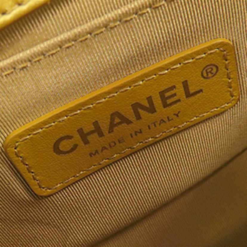 Chanel Small Croc Embossed Leather Graffiti Cocodile Boy Flap Gold Leather Very good condition - Box View