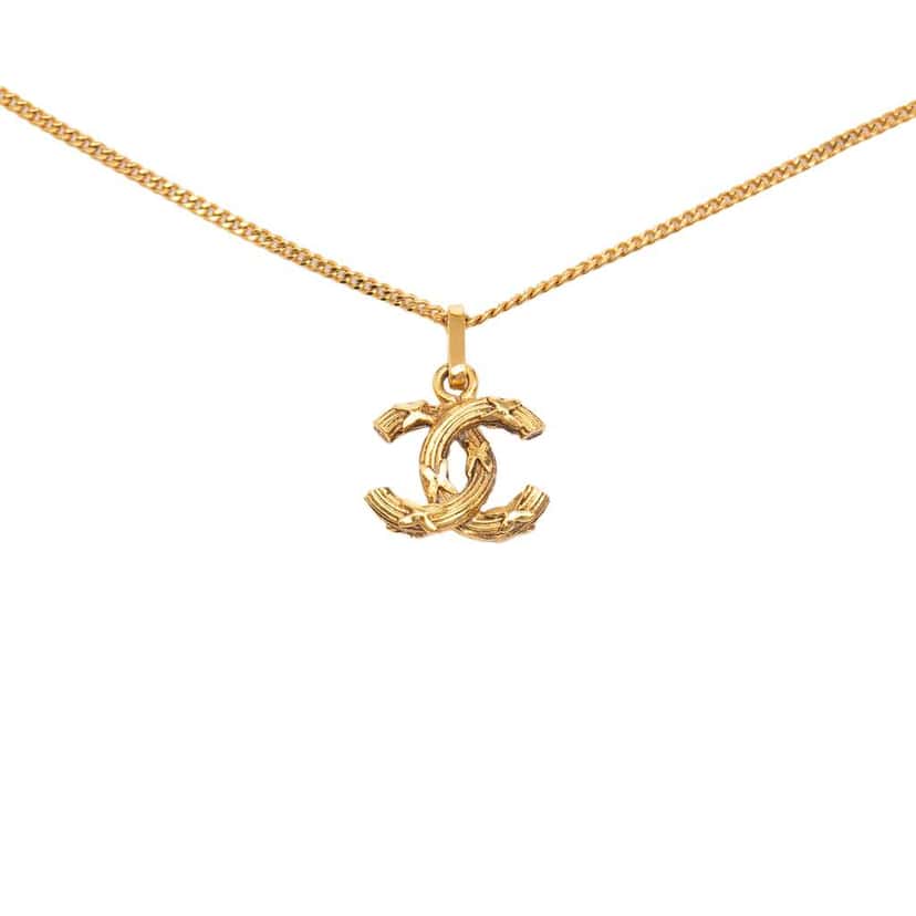 Chanel Gold Plated CC Pendant Necklace Gold Metal Very good condition - Back View