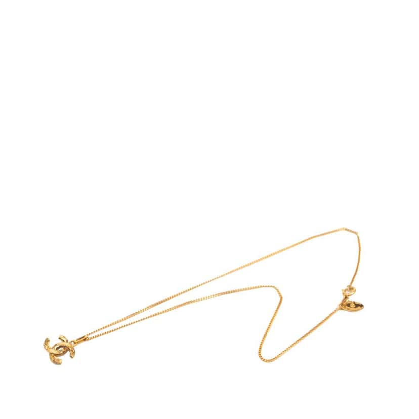 Chanel Gold Plated CC Pendant Necklace Gold Metal Very good condition - Model View