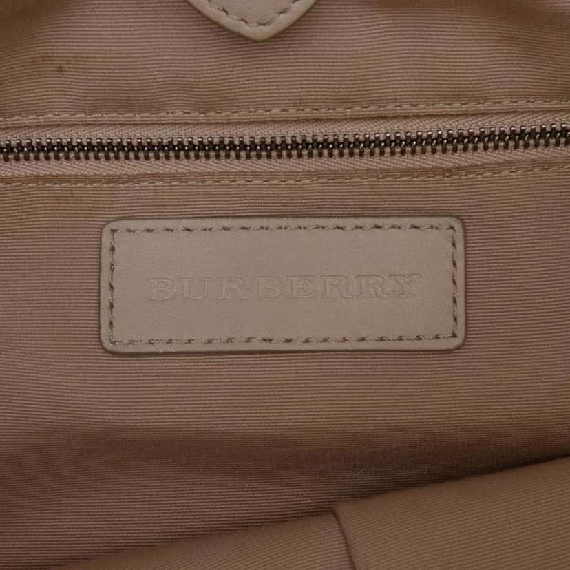 Burberry Leather Tassel Hobo Bag Beige Leather Good condition - Box View