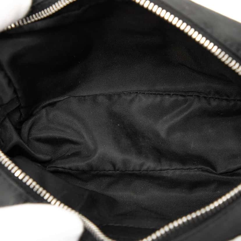 Dior Nylon Cannage Charm Trousse Cosmetic Bag Black Very good condition - Model View