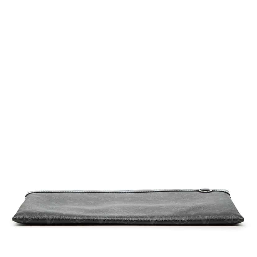 Louis Vuitton Monogram Eclipse Discovery Pochette GM Black Very good condition - Inside View