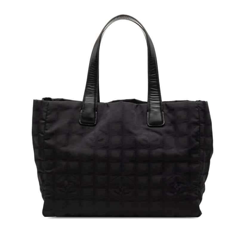 Chanel New Travel Line Nylon Tote Black Good condition - Front View