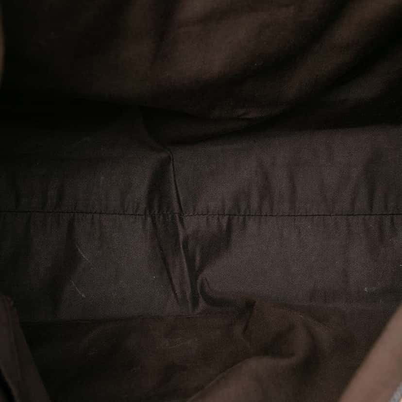 Gucci GG Canvas Web Vertical Tote Beige Good condition - Model View