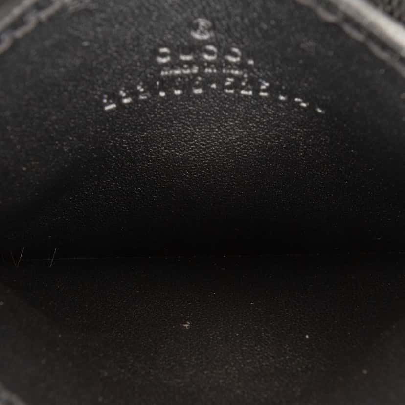 Gucci GG Supreme Card Holder Beige Good condition - Model View