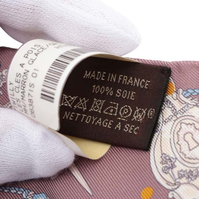 Hermès Les Cles a Pois Silk Twilly Scarf Purple Silk Good condition - Inside View