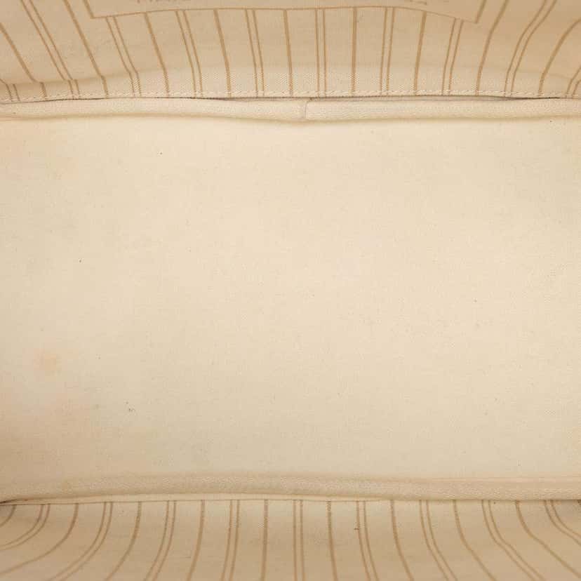 Louis Vuitton Damier Azur Neverfull MM White Good condition - Model View