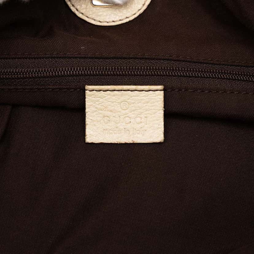 Gucci GG Canvas Eclipse Shoulder Bag Beige Good condition - Box View