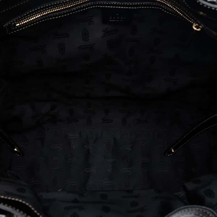 Gucci Patent Dialux Britt Web Tote Black Leather Good condition - Model View