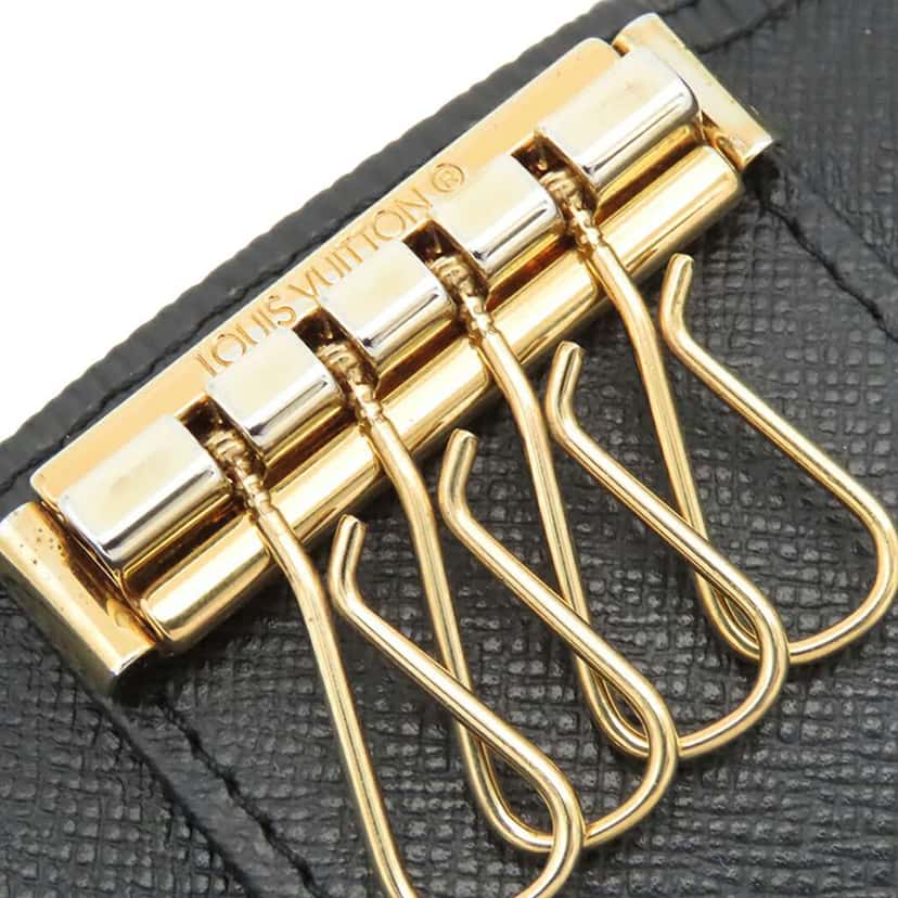 Louis Vuitton Epi 4 Key Holder Black Leather Good condition - Model View