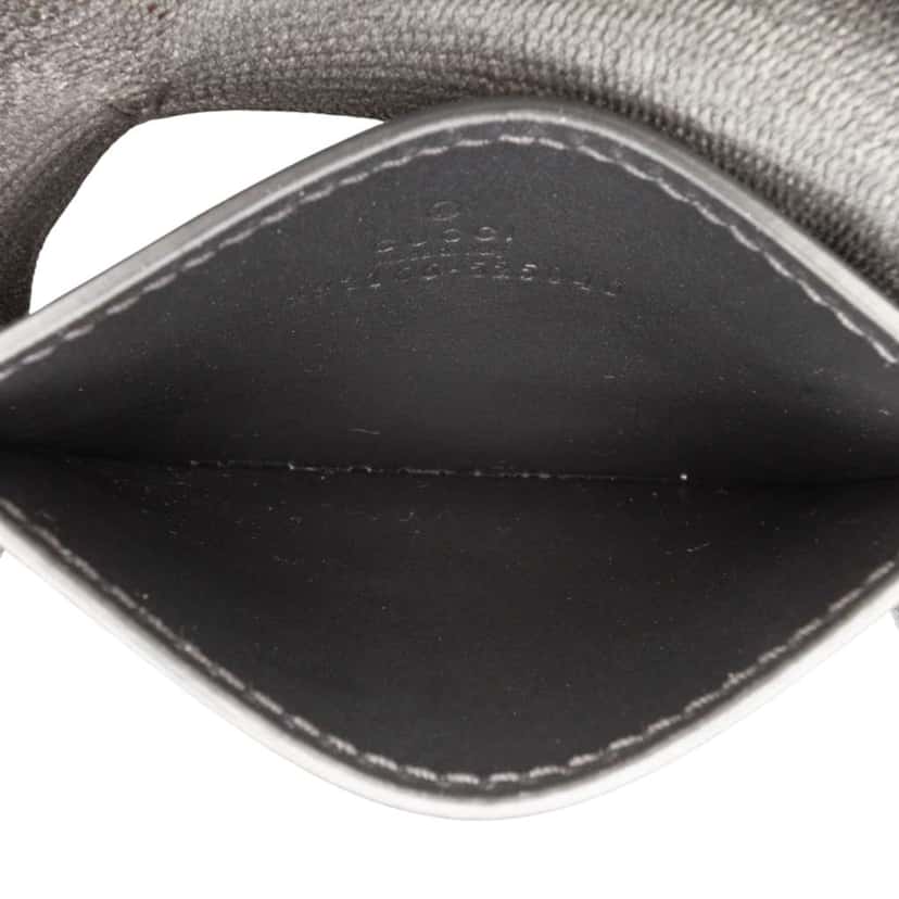 Gucci GG Supreme Card Holder Beige Very good condition - Model View