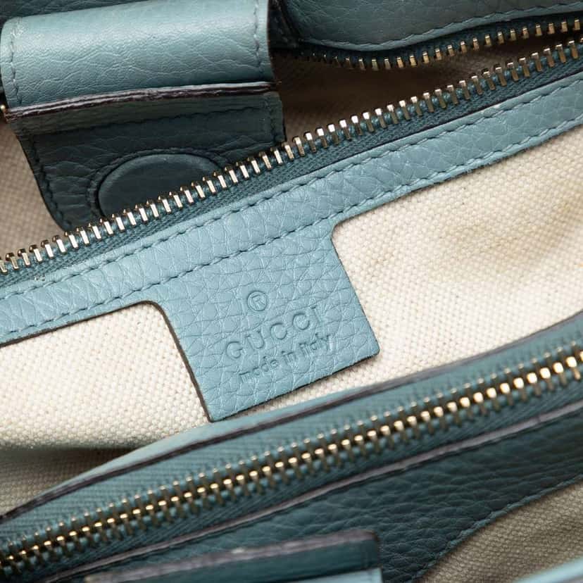 Gucci Medium Calfskin Bamboo Shopper Satchel Blue Leather Very good condition - Box View